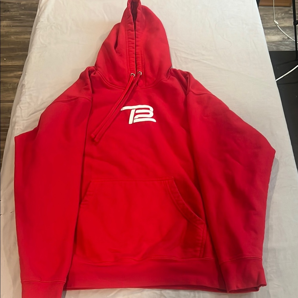 TB12 Men’s size L